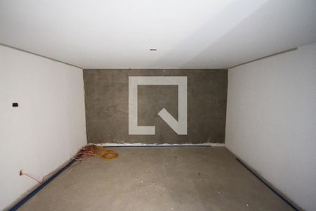 Casa à venda com 300m², 2 quartos e 2 vagasQuarto de Serviço