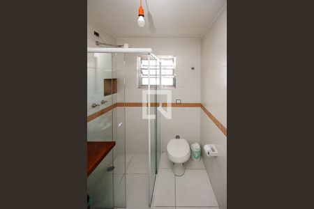 Casa à venda com 300m², 2 quartos e 2 vagasBanheiro