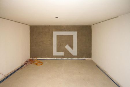 Casa à venda com 300m², 2 quartos e 2 vagasQuarto de Serviço