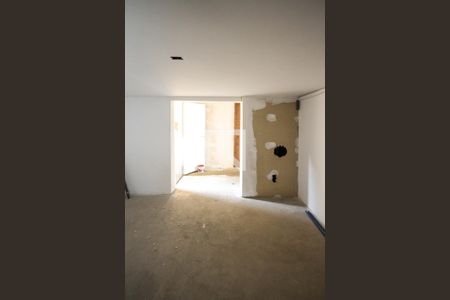 Casa à venda com 300m², 2 quartos e 2 vagasQuarto de Serviço