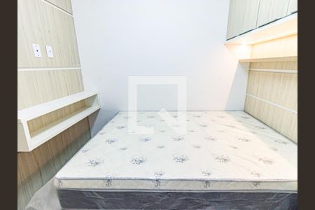 Quarto 1 de apartamento para alugar com 2 quartos, 45m² em Vila Invernada, São Paulo