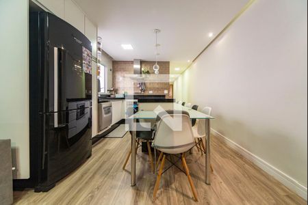 Apartamento à venda com 180m², 3 quartos e 2 vagasCozinha