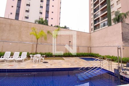 Apartamento para alugar com 35m², 2 quartos e sem vaga Apartamento para alugar com 35m², 2 quartos e sem vagaÁrea comum - Piscina