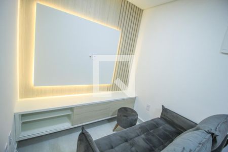 Sala de apartamento para alugar com 2 quartos, 45m² em Vila Invernada, São Paulo