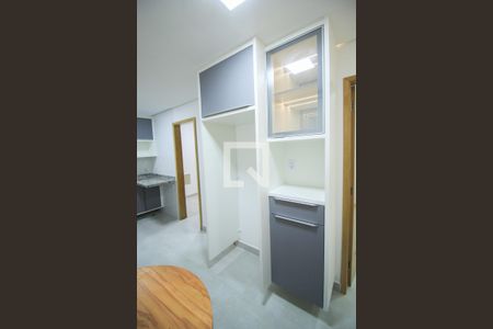 Sala de apartamento para alugar com 2 quartos, 45m² em Vila Invernada, São Paulo