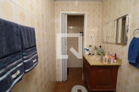 Casa à venda com 325m², 5 quartos e 2 vagasBanheiro 3