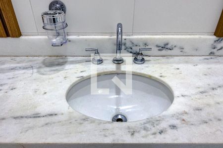 Apartamento para alugar com 101m², 2 quartos e 2 vagasBanheiro da Suíte