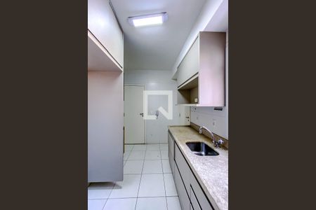 Apartamento para alugar com 101m², 2 quartos e 2 vagasCozinha