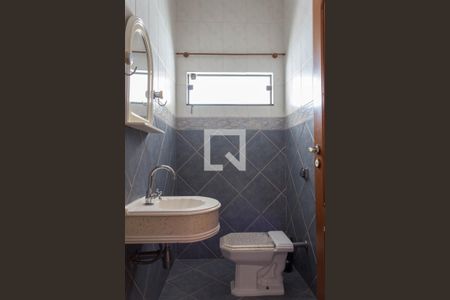 Casa à venda com 355m², 5 quartos e 6 vagasLavabo