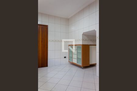 Casa à venda com 355m², 5 quartos e 6 vagasCozinha