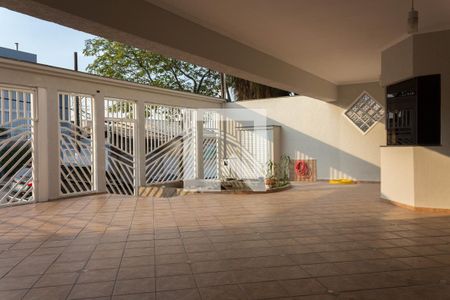Casa à venda com 355m², 5 quartos e 6 vagasGaragem