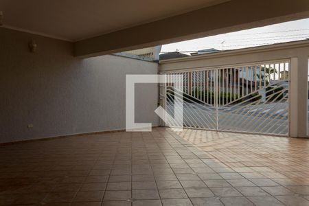 Casa à venda com 355m², 5 quartos e 6 vagasGaragem