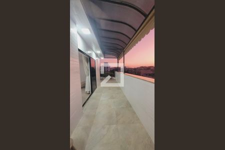 Apartamento à venda com 184m², 4 quartos e 2 vagasPiscina
