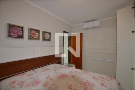 Apartamento à venda com 184m², 4 quartos e 2 vagasQuarto 2 Suíte