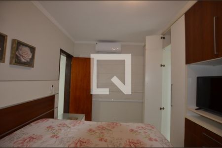 Apartamento à venda com 184m², 4 quartos e 2 vagasQuarto 2 Suíte