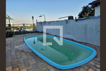 Casa de condomínio à venda com 570m², 5 quartos e 3 vagasÁrea externa