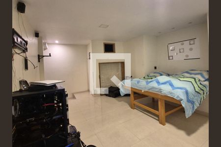 Casa de condomínio à venda com 570m², 5 quartos e 3 vagasSuite 3