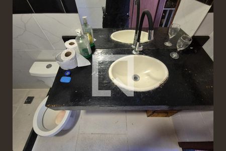 Casa de condomínio à venda com 570m², 5 quartos e 3 vagasBanheiro da Suíte 3