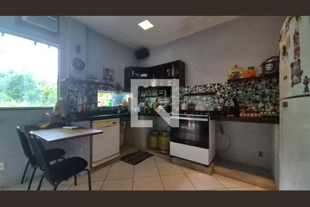 Casa de condomínio à venda com 570m², 5 quartos e 3 vagasCozinha