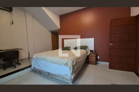 Casa de condomínio à venda com 570m², 5 quartos e 3 vagasSuite 2