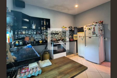 Casa de condomínio à venda com 570m², 5 quartos e 3 vagasCozinha