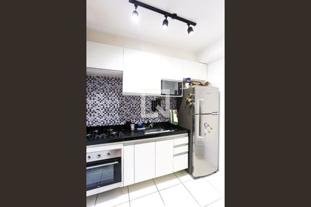 Apartamento à venda com 48m², 2 quartos e 1 vaga Apartamento à venda com 48m², 2 quartos e 1 vagaCozinha