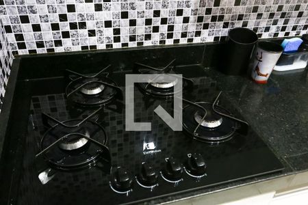 Apartamento à venda com 48m², 2 quartos e 1 vaga Apartamento à venda com 48m², 2 quartos e 1 vagaCozinha