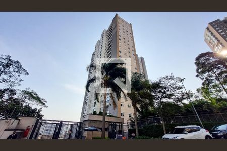 Apartamento à venda com 48m², 2 quartos e 1 vaga Apartamento à venda com 48m², 2 quartos e 1 vagaFachada