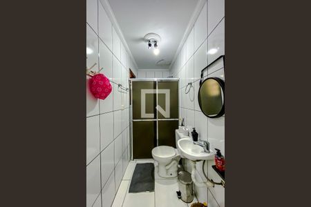 Casa para alugar com 600m², 9 quartos e sem vagaBanheiro da Suíte 5 (Casa 2)