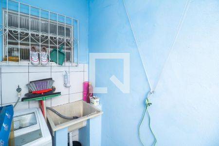 Casa à venda com 110m², 2 quartos e 1 vagaÁrea de Serviço