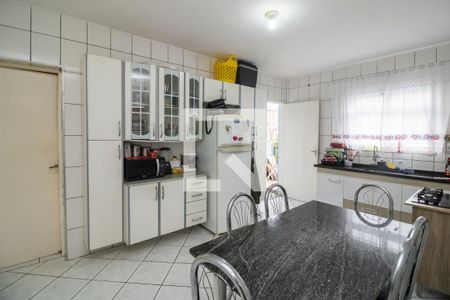 Casa à venda com 110m², 2 quartos e 1 vagaBanheiro