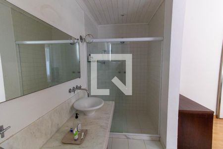 Casa de condomínio à venda com 450m², 4 quartos e 3 vagasSuíte