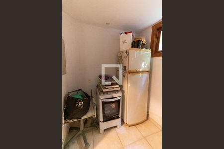 Casa de condomínio à venda com 450m², 4 quartos e 3 vagasDespensa