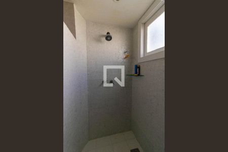 Casa de condomínio à venda com 450m², 4 quartos e 3 vagasBanheiro 2