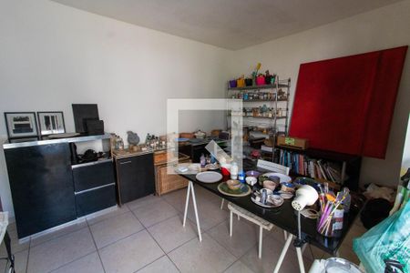 Casa de condomínio à venda com 450m², 4 quartos e 3 vagasQuarto 1