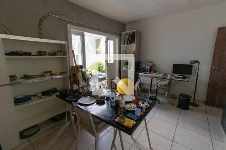 Casa de condomínio à venda com 450m², 4 quartos e 3 vagasQuarto 1