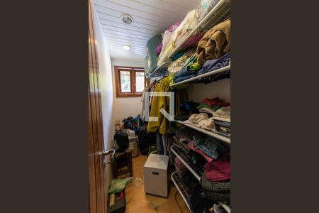 Casa de condomínio à venda com 450m², 4 quartos e 3 vagasQuarto 2