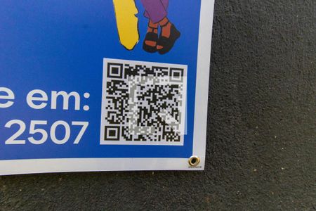 Casa de condomínio à venda com 450m², 4 quartos e 3 vagasPlaca