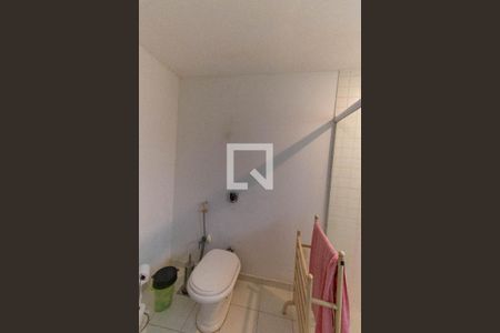 Casa de condomínio à venda com 450m², 4 quartos e 3 vagasBanheiro