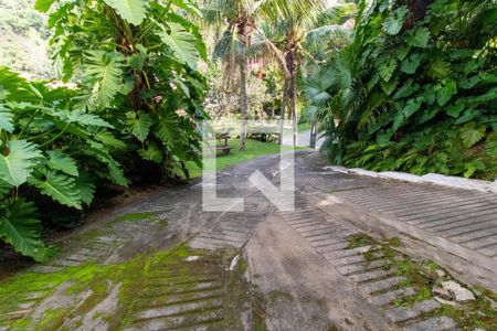 Casa de condomínio à venda com 450m², 4 quartos e 3 vagasÁrea Externa