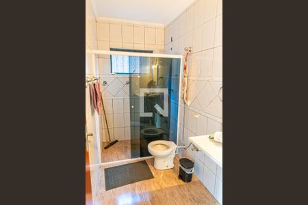 Casa à venda com 237m², 4 quartos e 4 vagasBanheiro