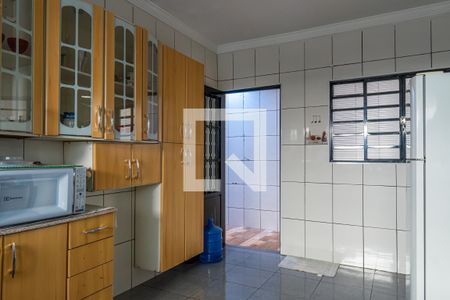 Casa à venda com 237m², 4 quartos e 4 vagasCozinha
