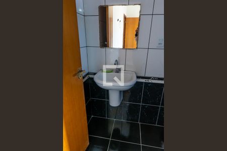 Casa à venda com 237m², 4 quartos e 4 vagasBanheiro da Suíte 1