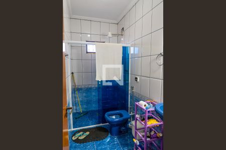 Casa à venda com 237m², 4 quartos e 4 vagasBanheiro da Suíte 2