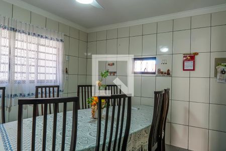 Casa à venda com 237m², 4 quartos e 4 vagasSala de Jantar