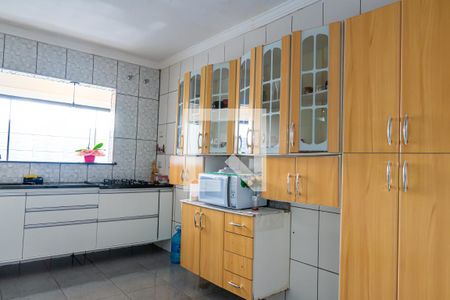 Casa à venda com 237m², 4 quartos e 4 vagasCozinha