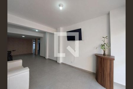 Casa de condomínio à venda com 90m², 3 quartos e 1 vagaSalão de Festas