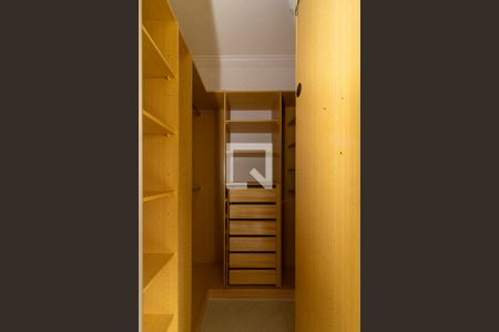 Apartamento para alugar com 100m², 3 quartos e 2 vagasCloset