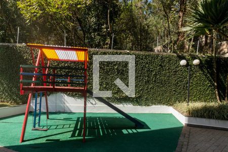 Apartamento para alugar com 100m², 3 quartos e 2 vagasÁrea comum - Playground