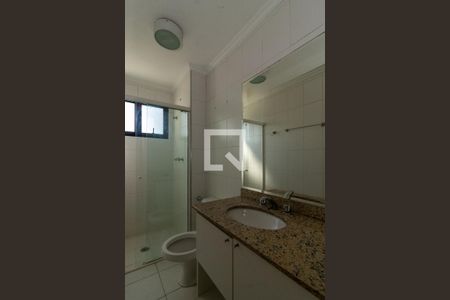 Apartamento para alugar com 100m², 3 quartos e 2 vagasBanheiro Corredor